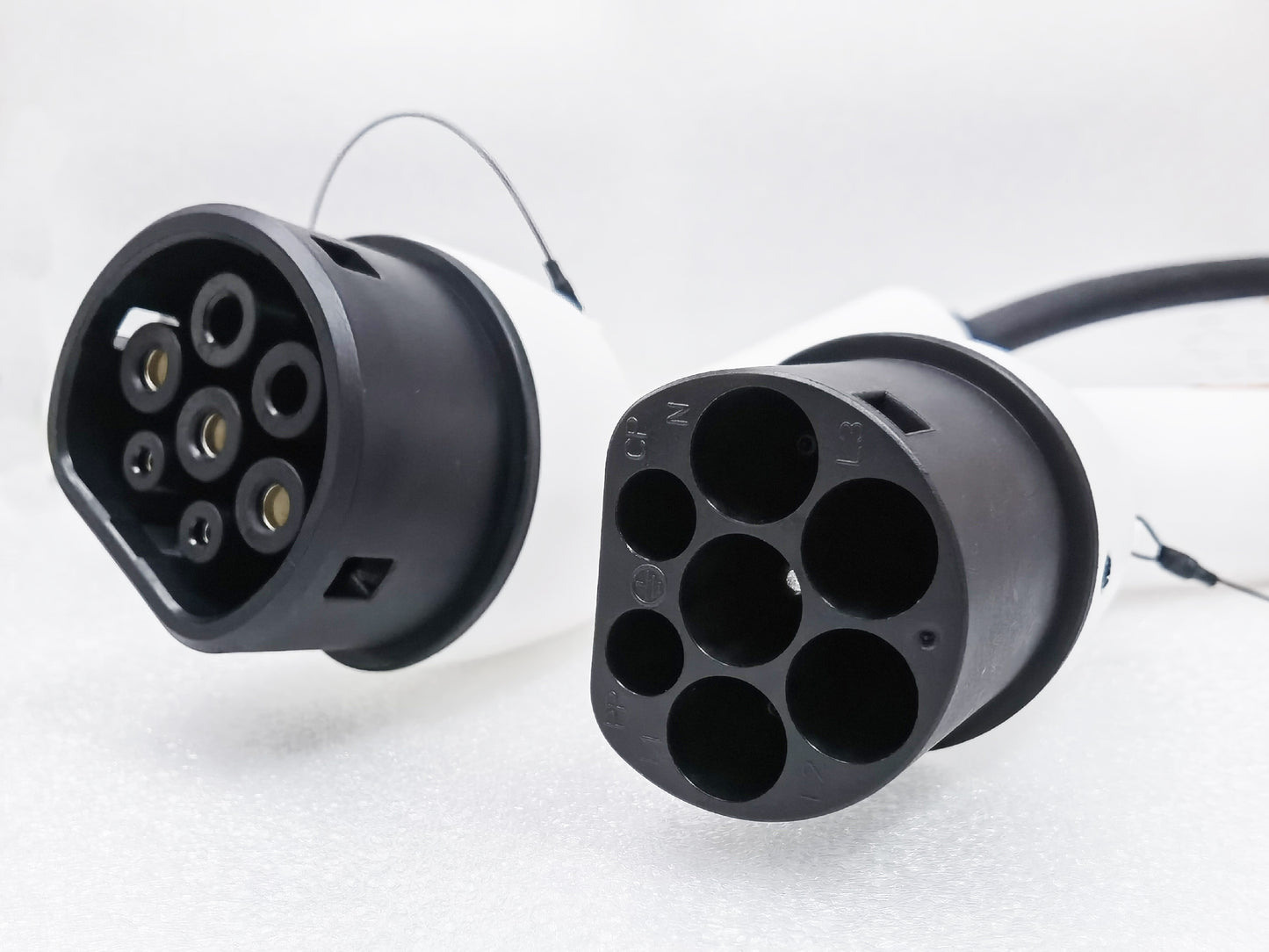 13346 nabijeci kabel elvix 4937 t2 t2 7 5kw 5m bila cerna