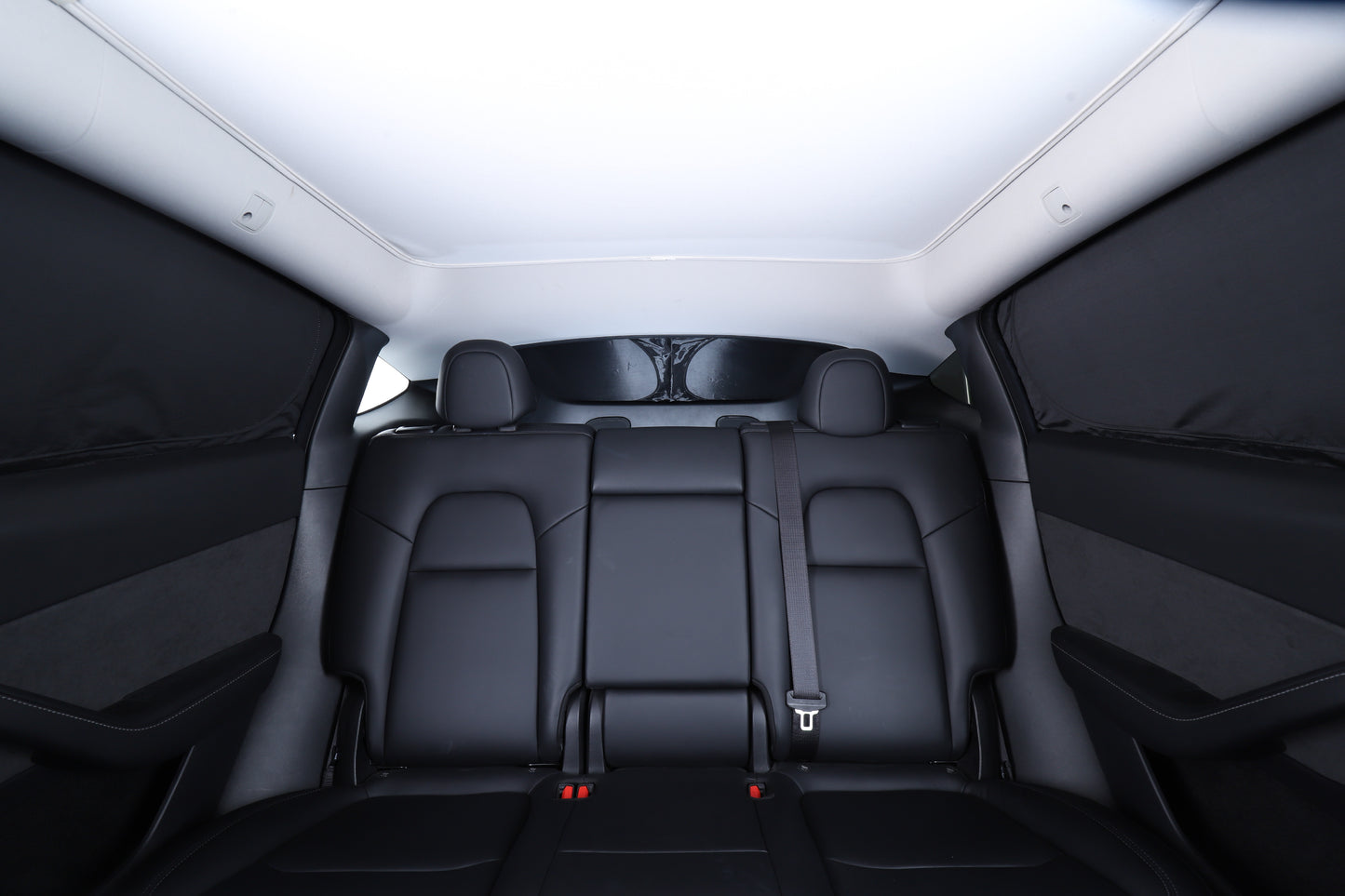 Sunshades Elvix for Tesla Model Y side window privacy